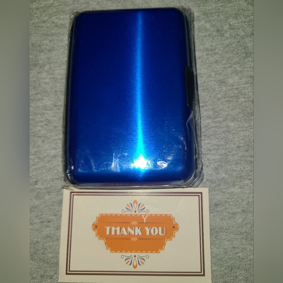 New Shell-D Blue Card Protecter Case - Picture 3 of 4